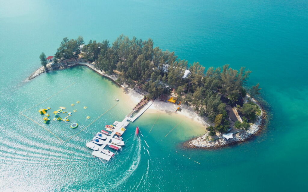 Top 10 Reasons to Visit Malaysia in 2025 – The Ultimate Travel Guide Malaysia Travel Guide – Langkawi View
